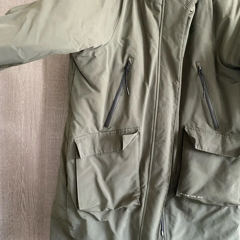 Jacket - Picture 6 of 9